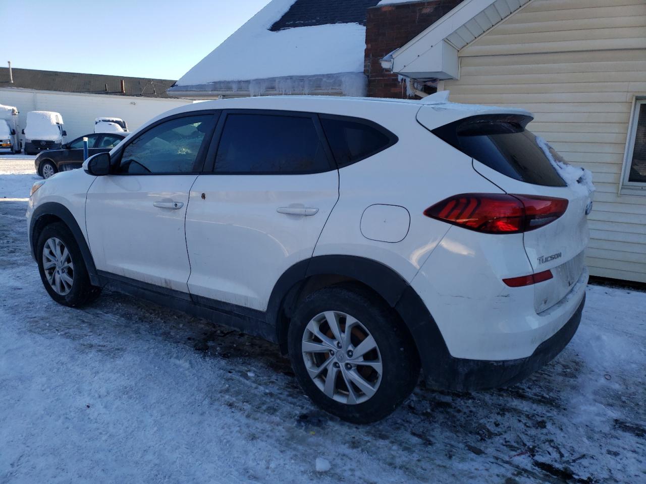 2019 Hyundai Tucson - Image 2