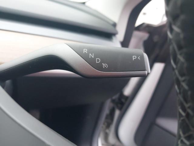 2022 TESL MODEL 3