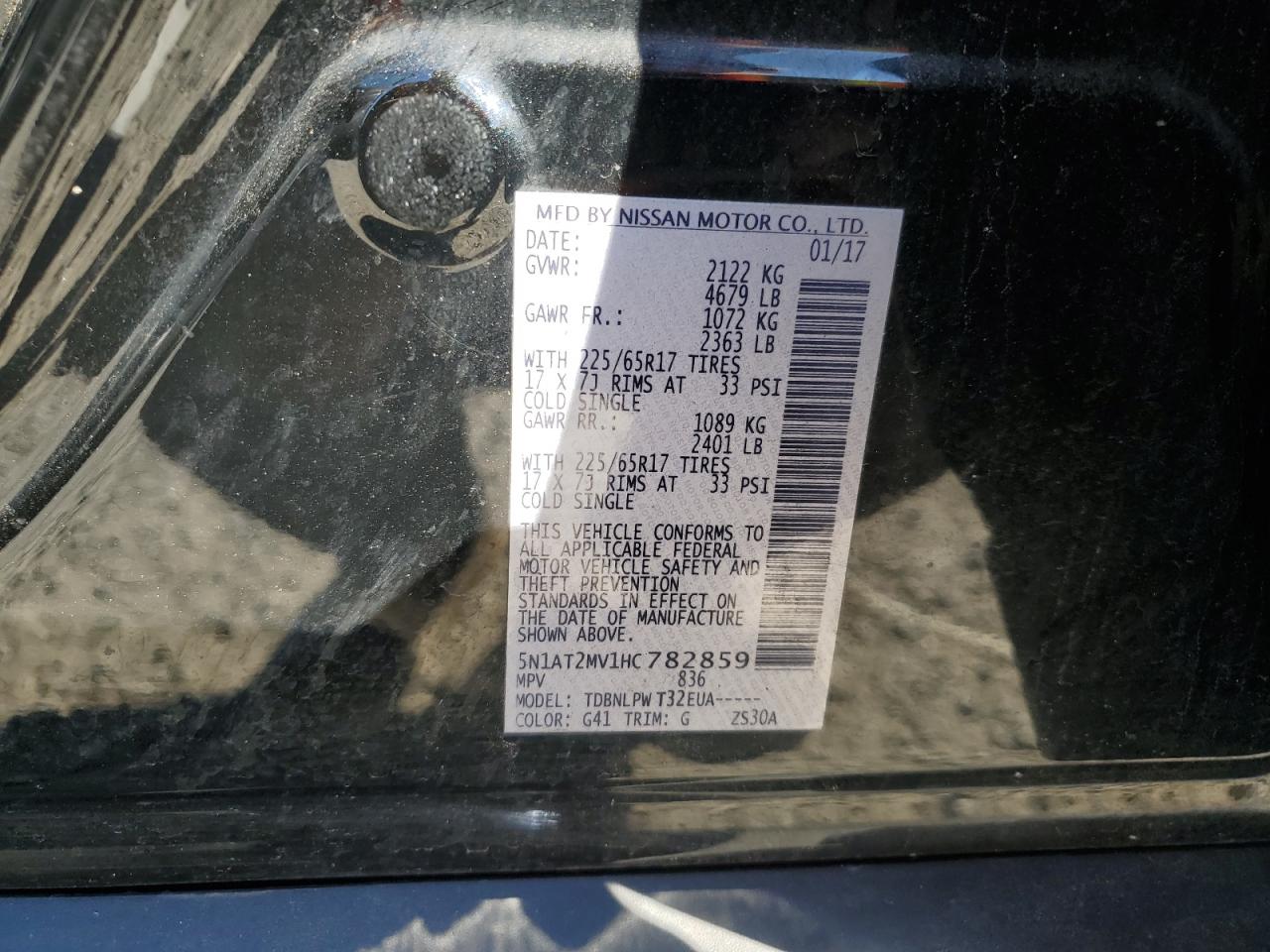 2017 Nissan Rogue - Image 12