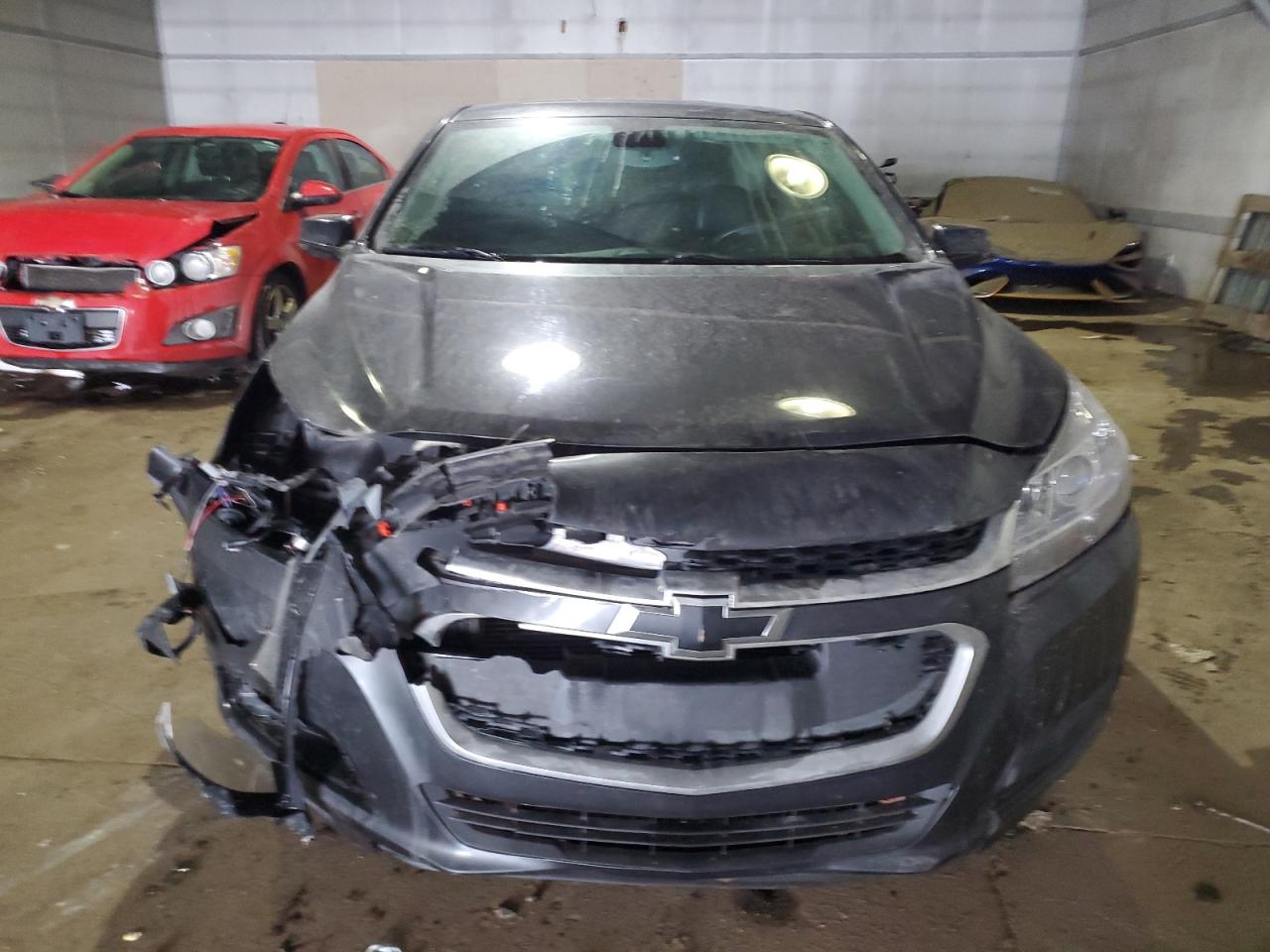 2016 Chevrolet Malibu - Image 5