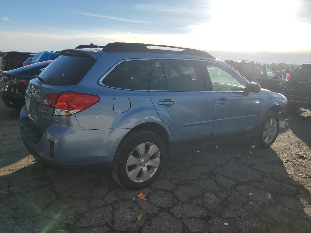 2011 Subaru Outback - Image 3