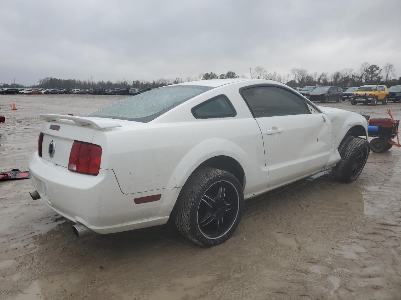 2006 Ford Mustang - Image 3
