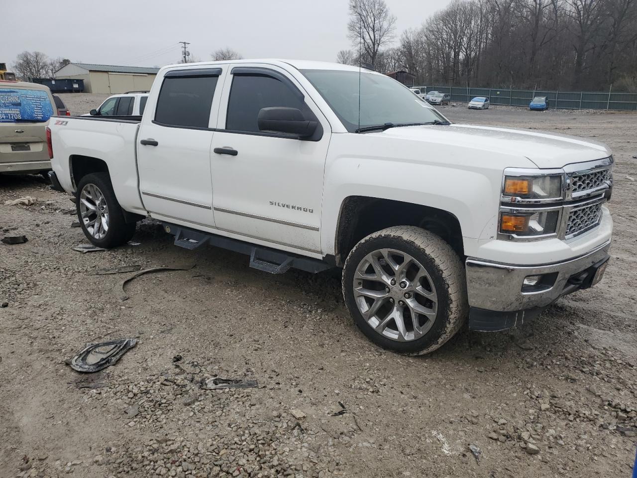 2014 Chevrolet Silverado - Image 4