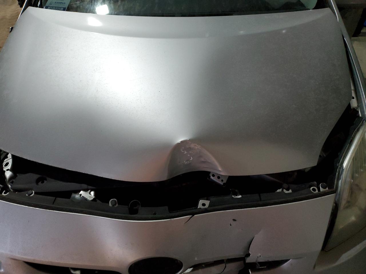 2011 Toyota Prius - Image 12