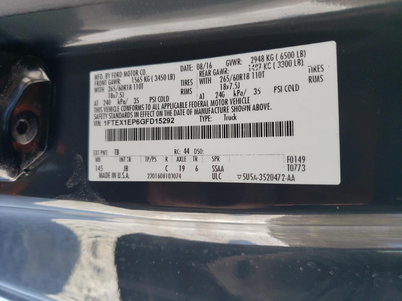 2016 Ford F-150 - Image 12