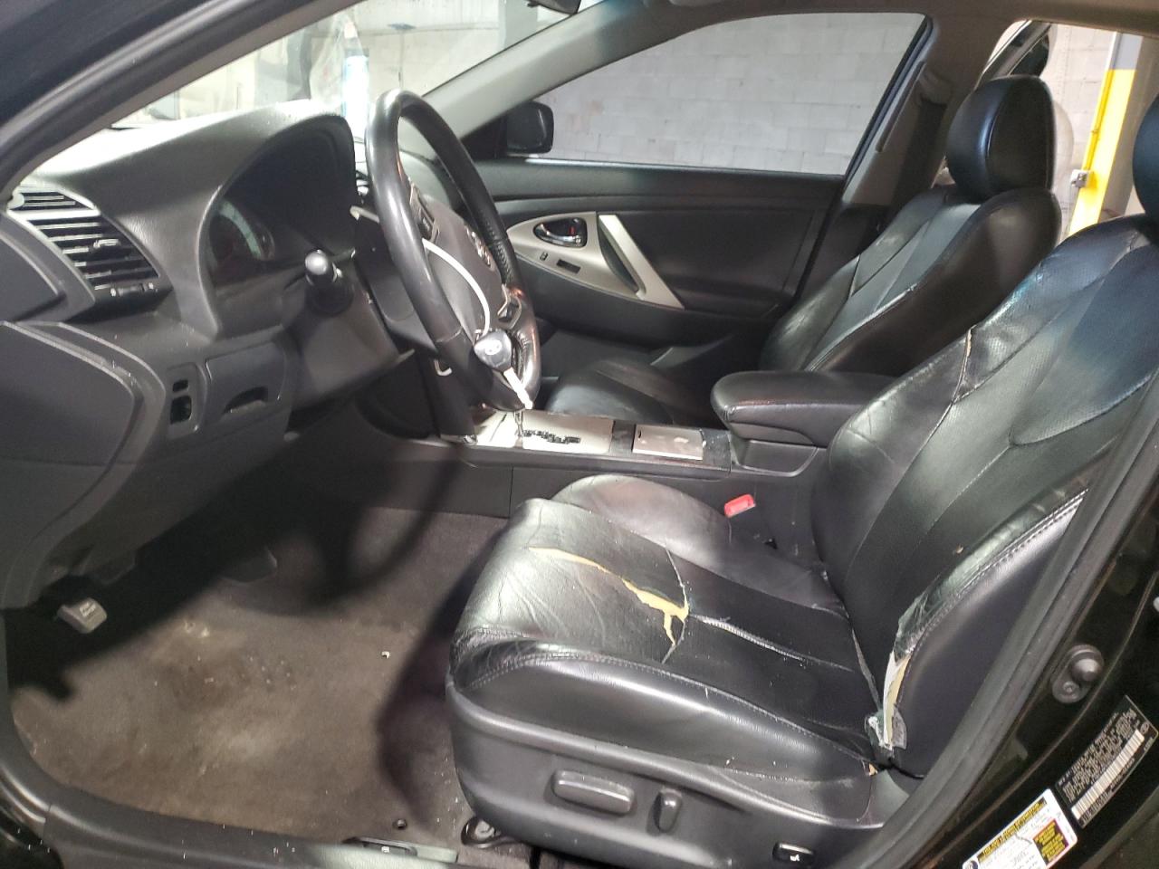 2009 Toyota Camry - Image 7