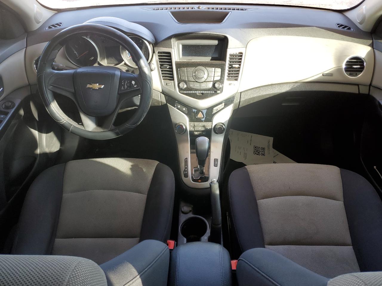 2014 Chevrolet Cruze - Image 8