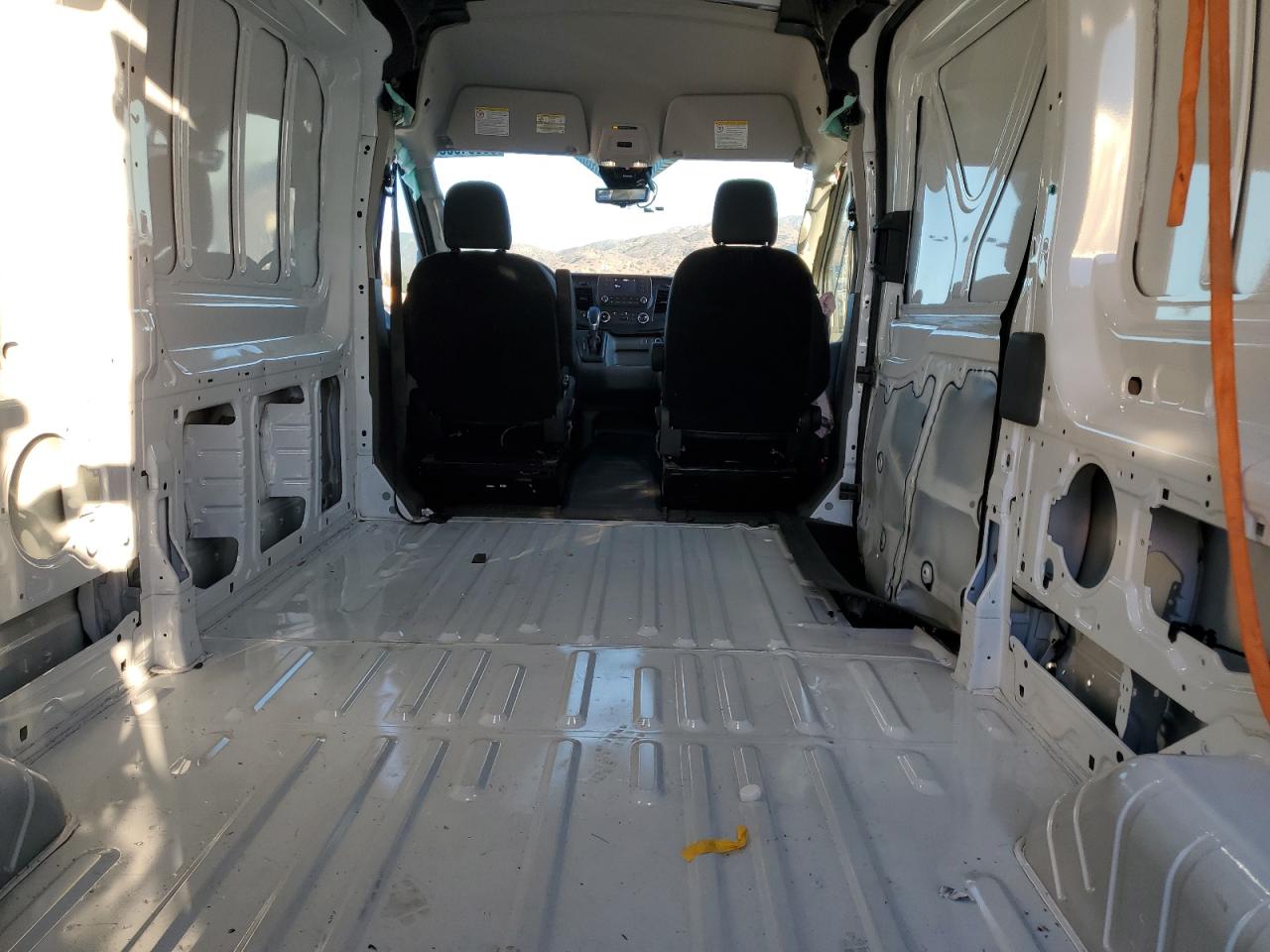 2023 Ford Transit - Image 11