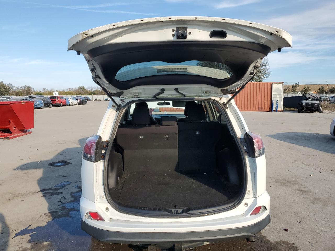 2016 Toyota RAV 4 - Image 6