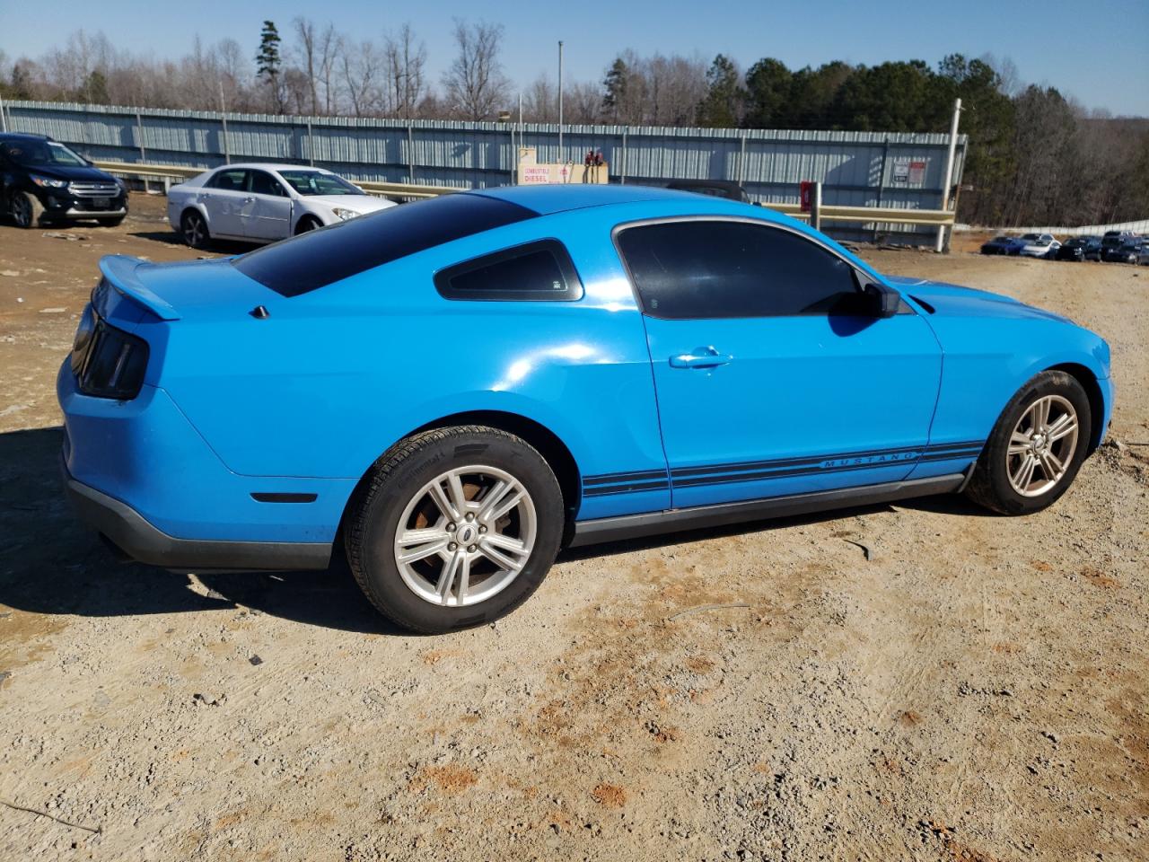 2011 Ford Mustang - Image 3
