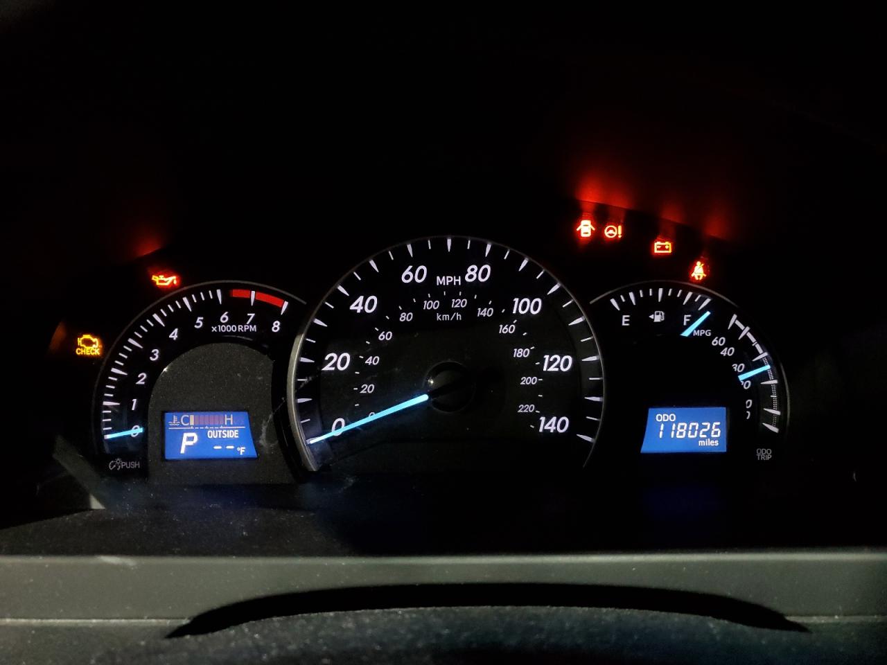 2012 Toyota Camry - Image 9