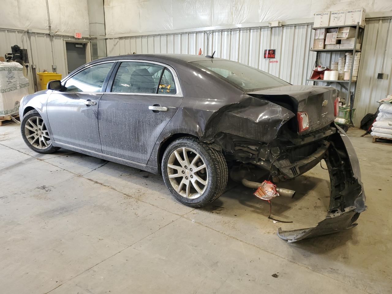 2010 Chevrolet Malibu - Image 2