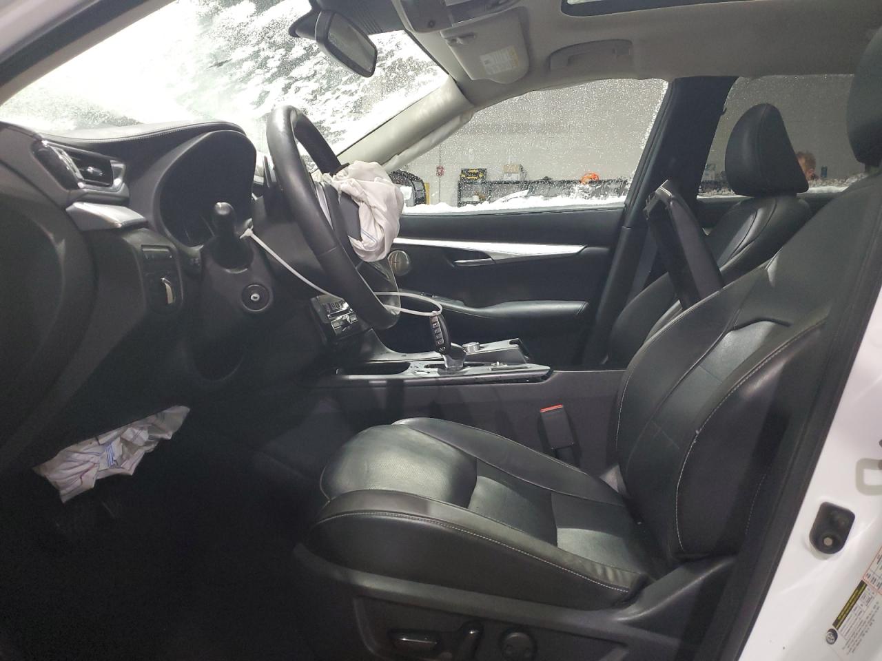 2019 Infiniti QX50 - Image 7