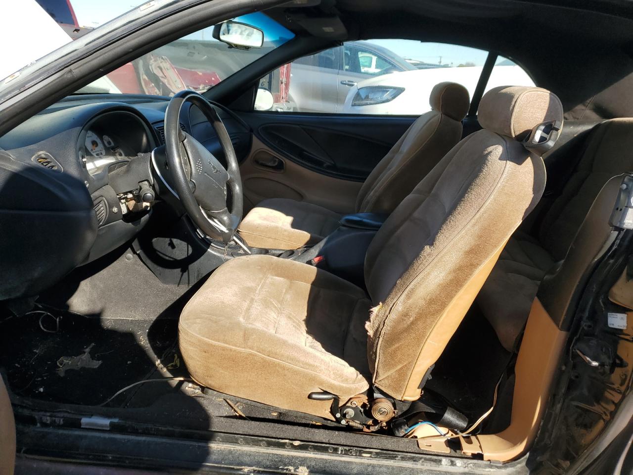 1998 Ford Mustang - Image 7
