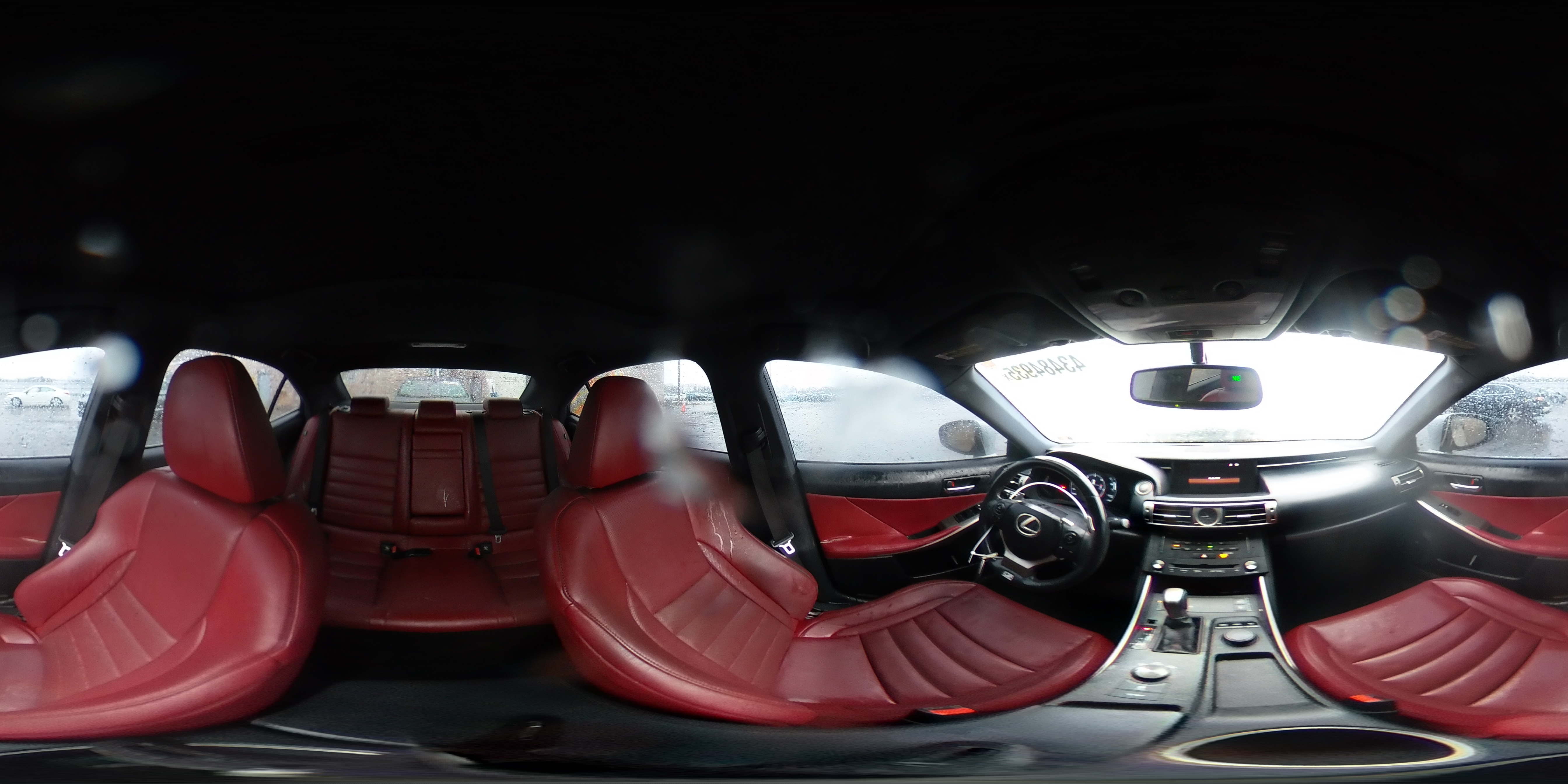2015 Lexus IS - Image 12