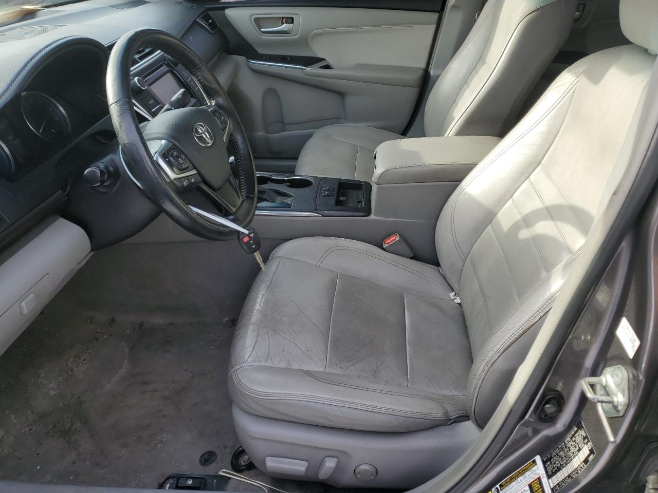 2015 Toyota Camry - Image 7