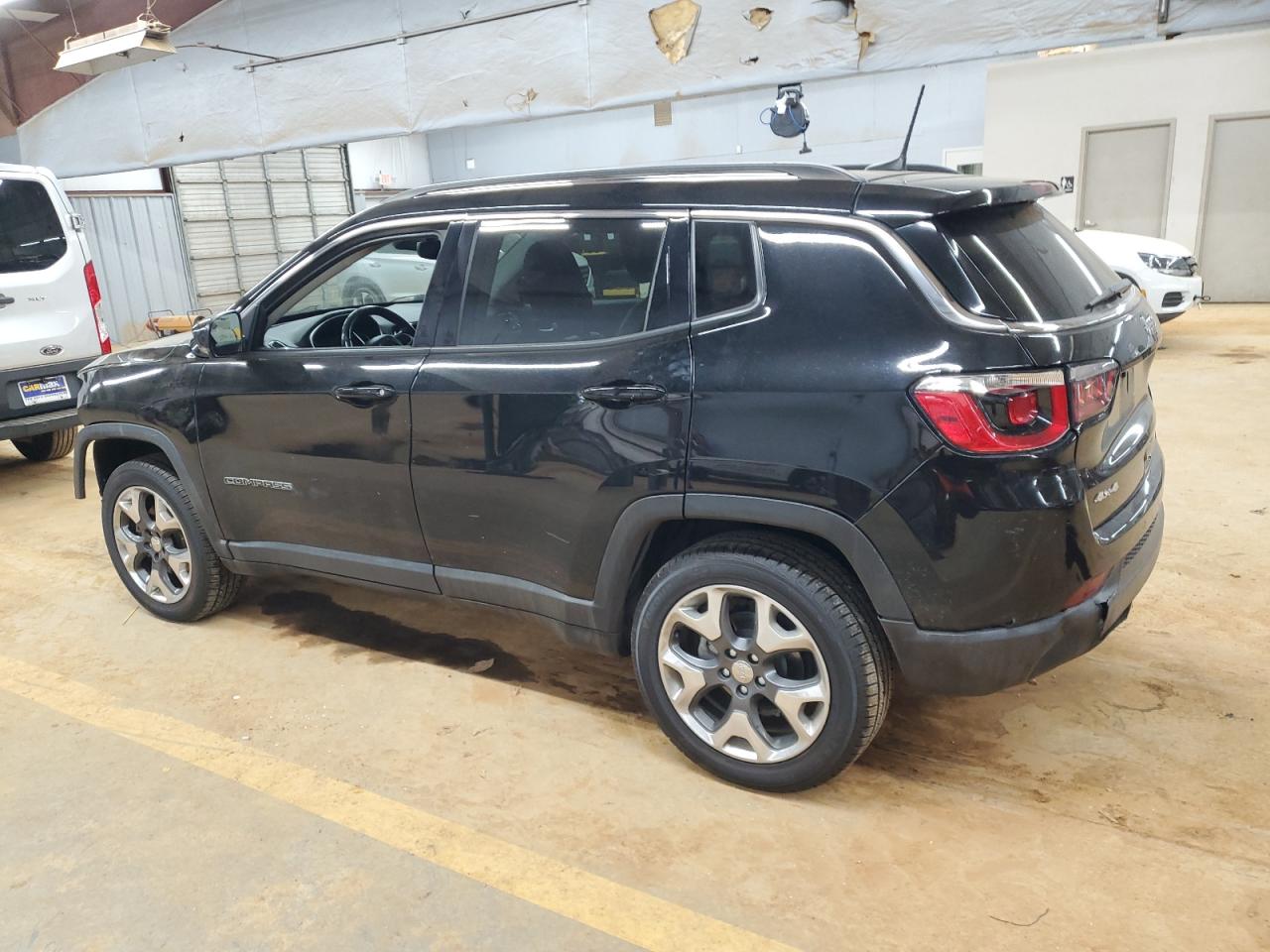 2018 Jeep Compass - Image 2