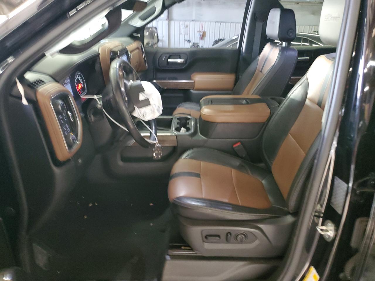 2019 Chevrolet Silverado - Image 7