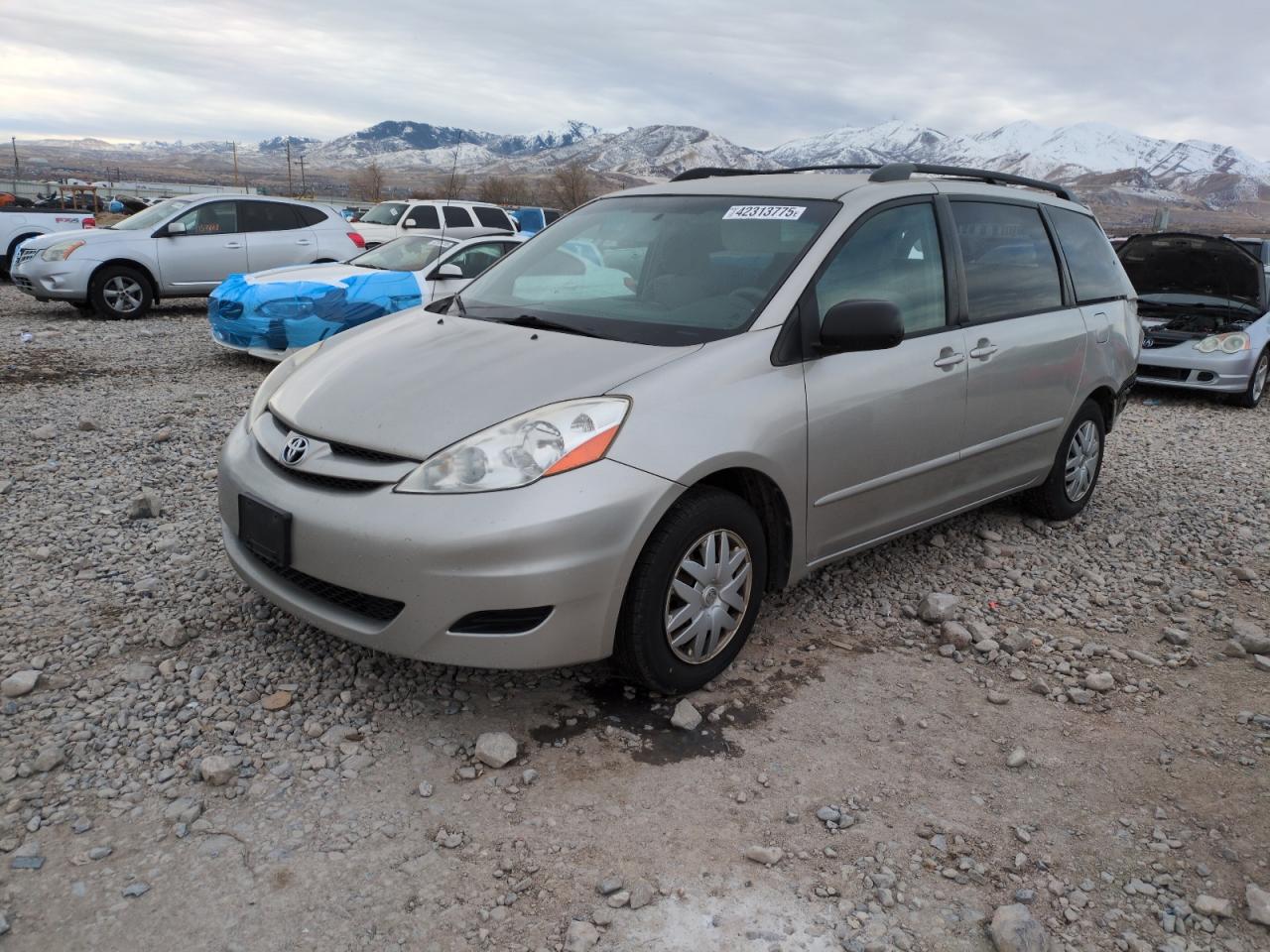 2008 Toyota Sienna - Image 1