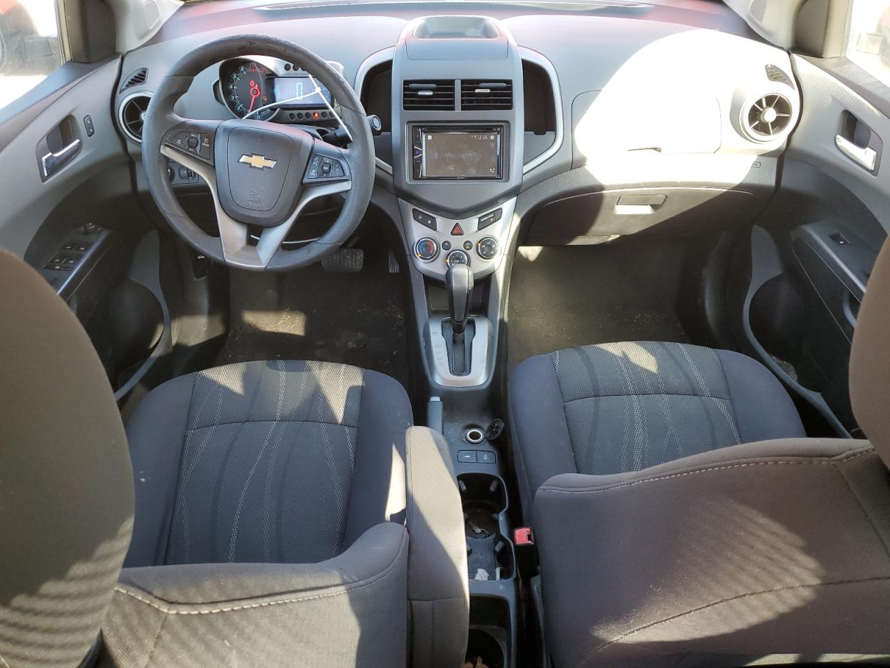 2014 Chevrolet Sonic - Image 8