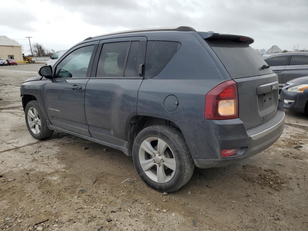 2015 Jeep Compass - Image 2