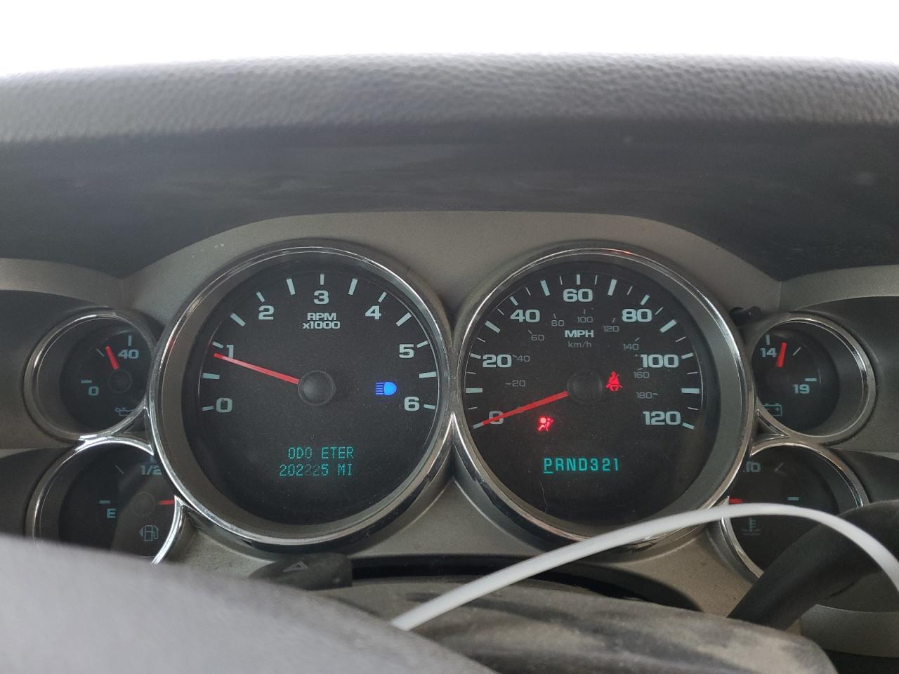 2007 Chevrolet Silverado - Image 9