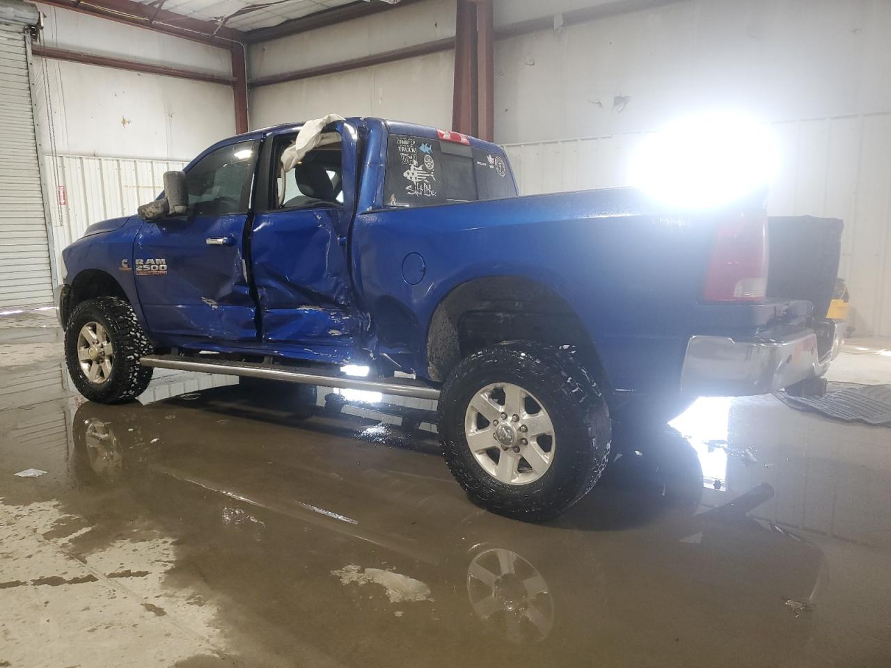 2014 RAM 2500 - Image 2