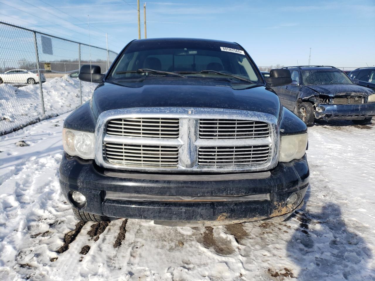 2002 Dodge RAM - Image 5