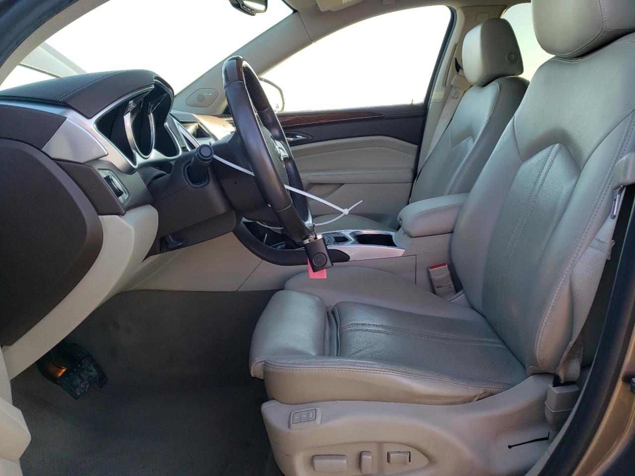 2011 Cadillac SRX - Image 7
