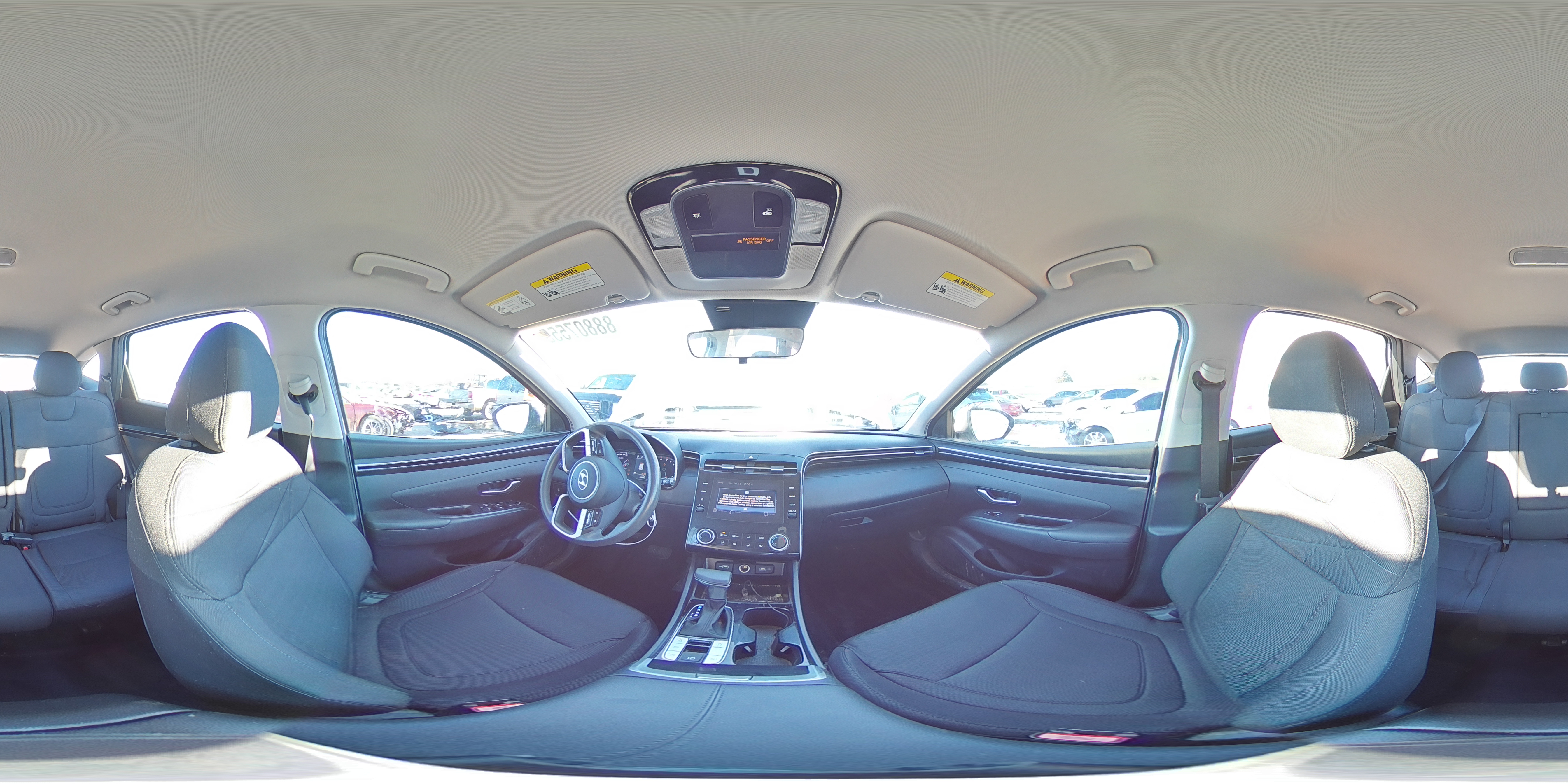 2022 Hyundai Tucson - Image 16