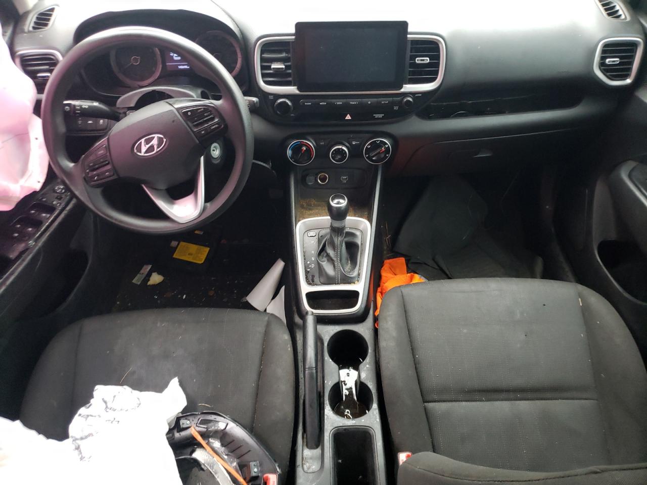 2021 Hyundai Venue - Image 8
