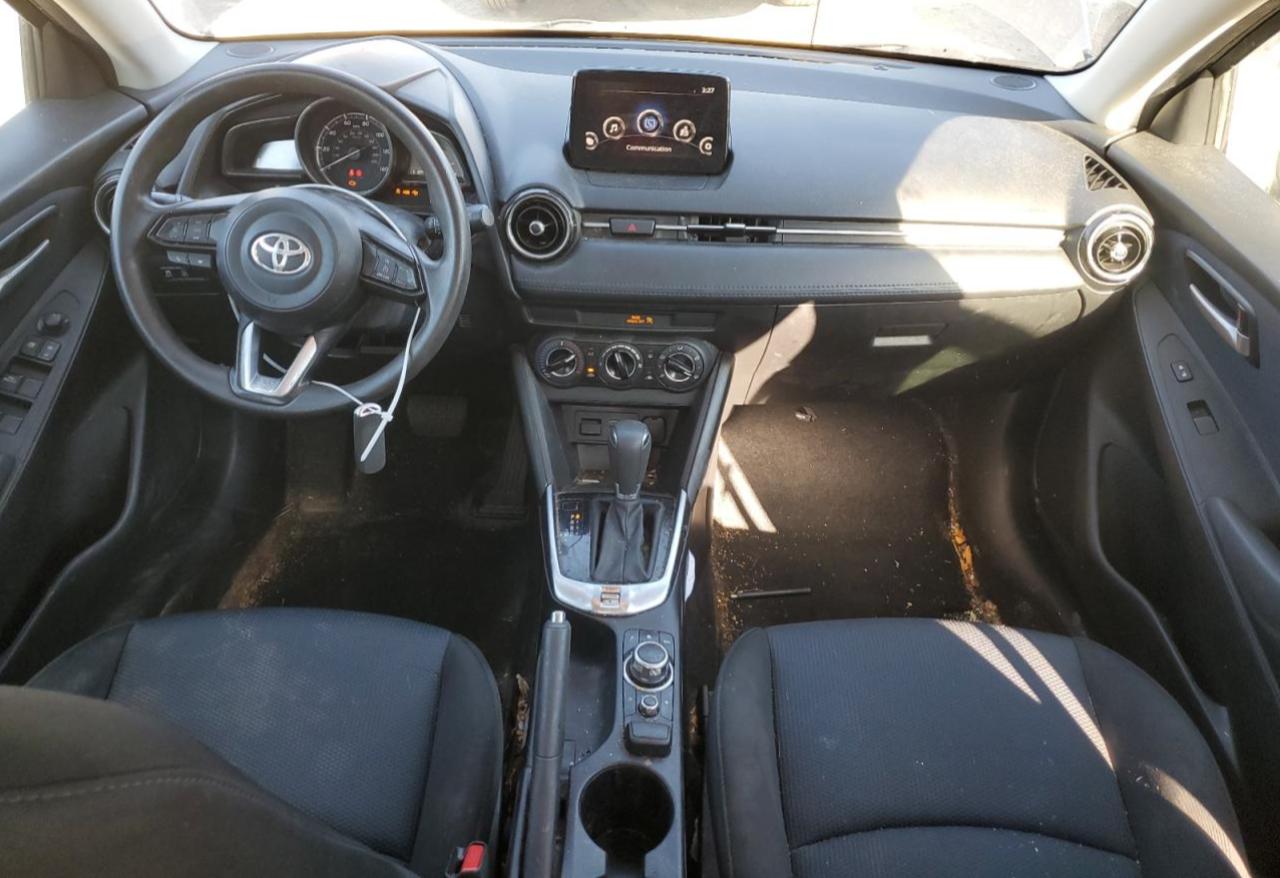 2020 Toyota Yaris - Image 8