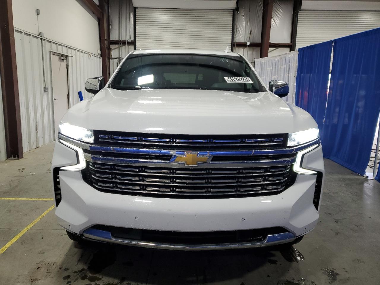 2023 Chevrolet Suburban - Image 5