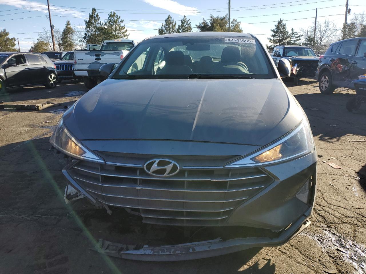 2020 Hyundai Elantra - Image 5