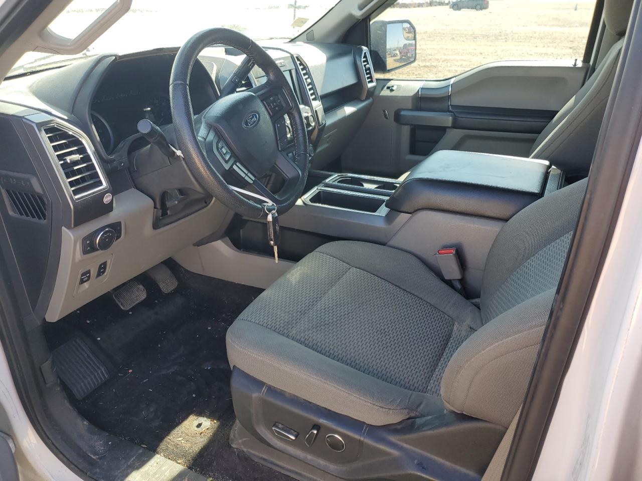 2016 Ford F-150 - Image 7