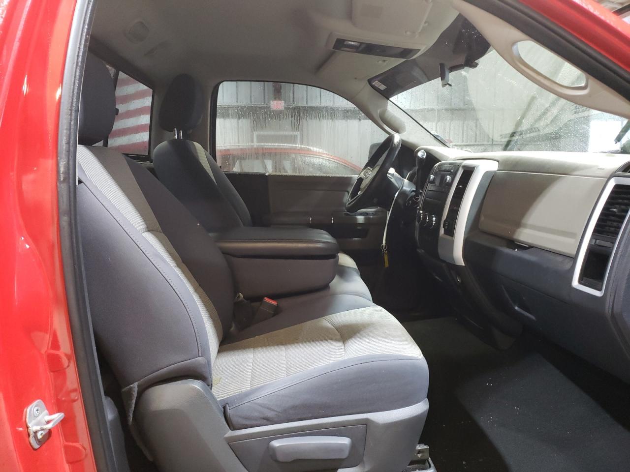 2009 Dodge RAM - Image 10