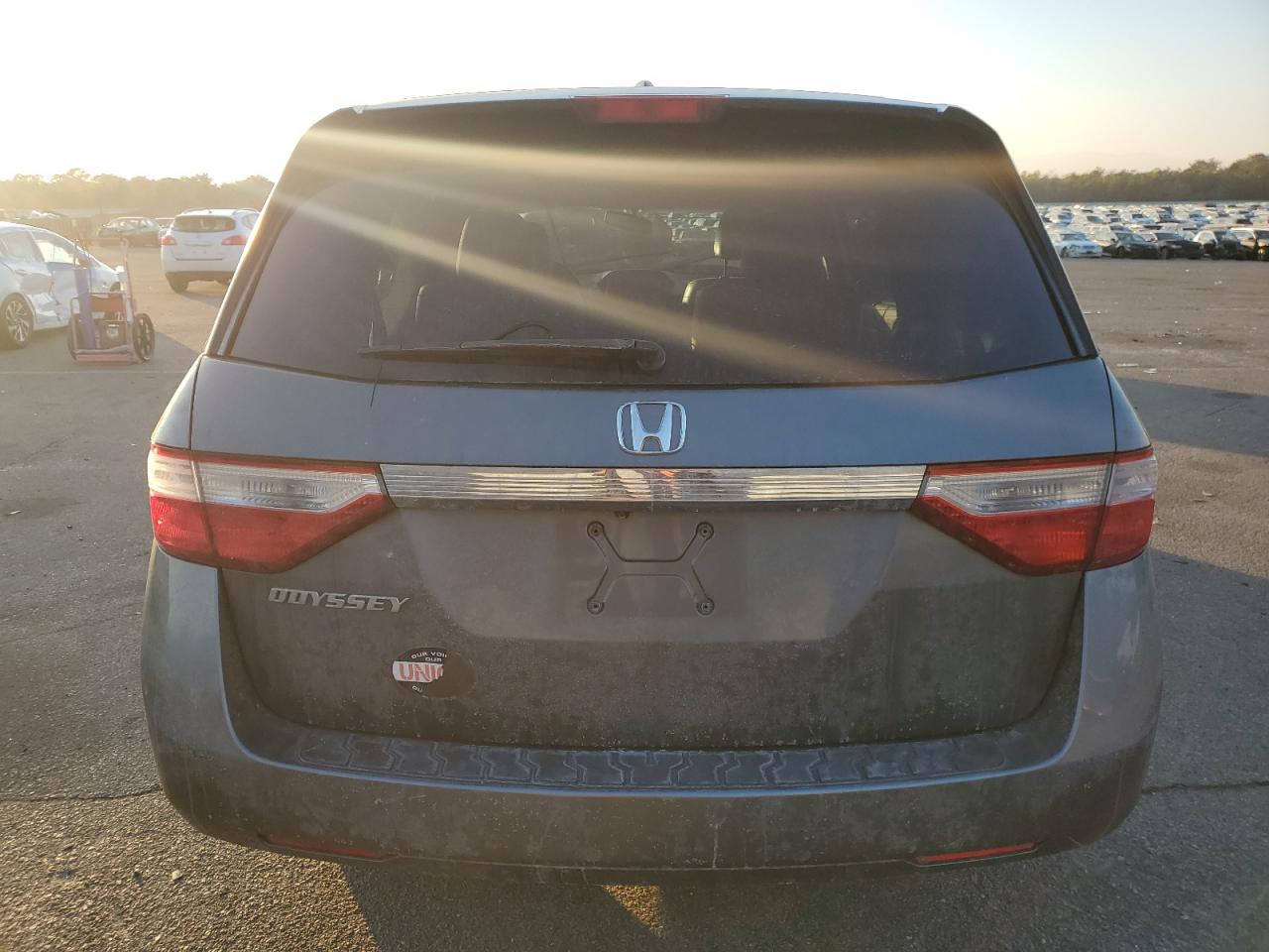 2012 Honda Odyssey - Image 6
