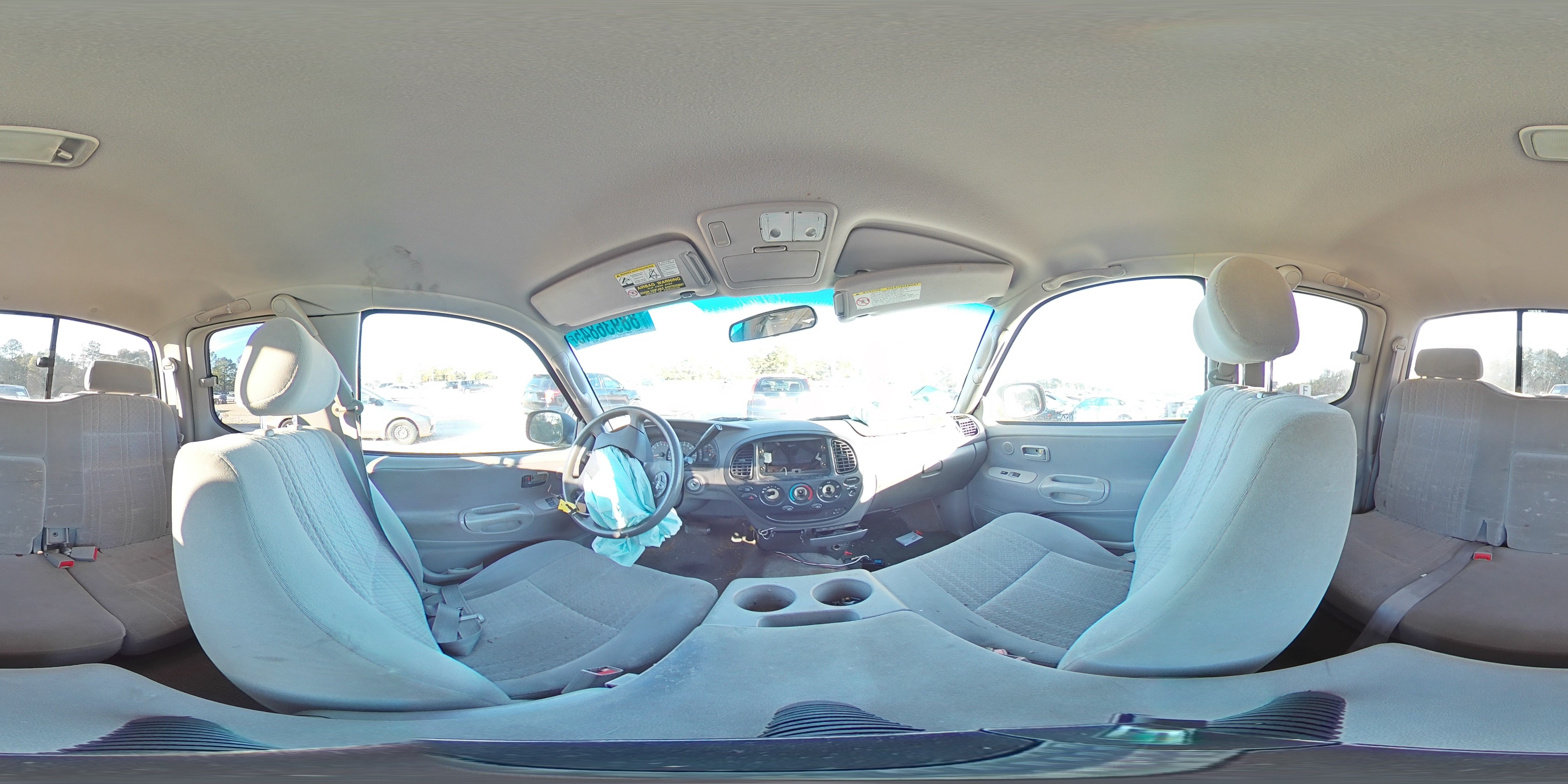 2004 Toyota Tundra - Image 13