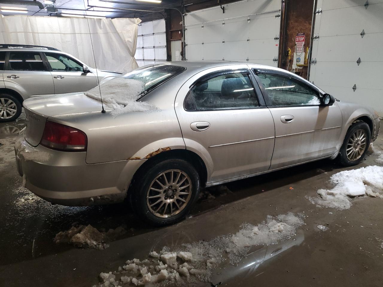 2004 Chrysler Sebring - Image 3