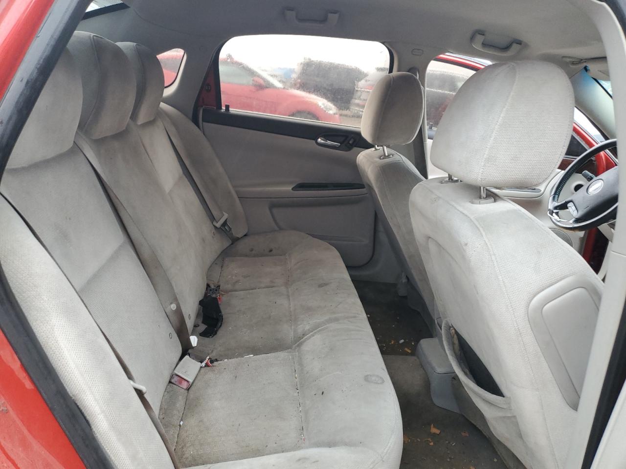 2011 Chevrolet Impala - Image 11