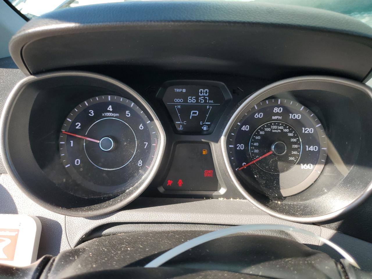 2013 Hyundai Elantra - Image 9