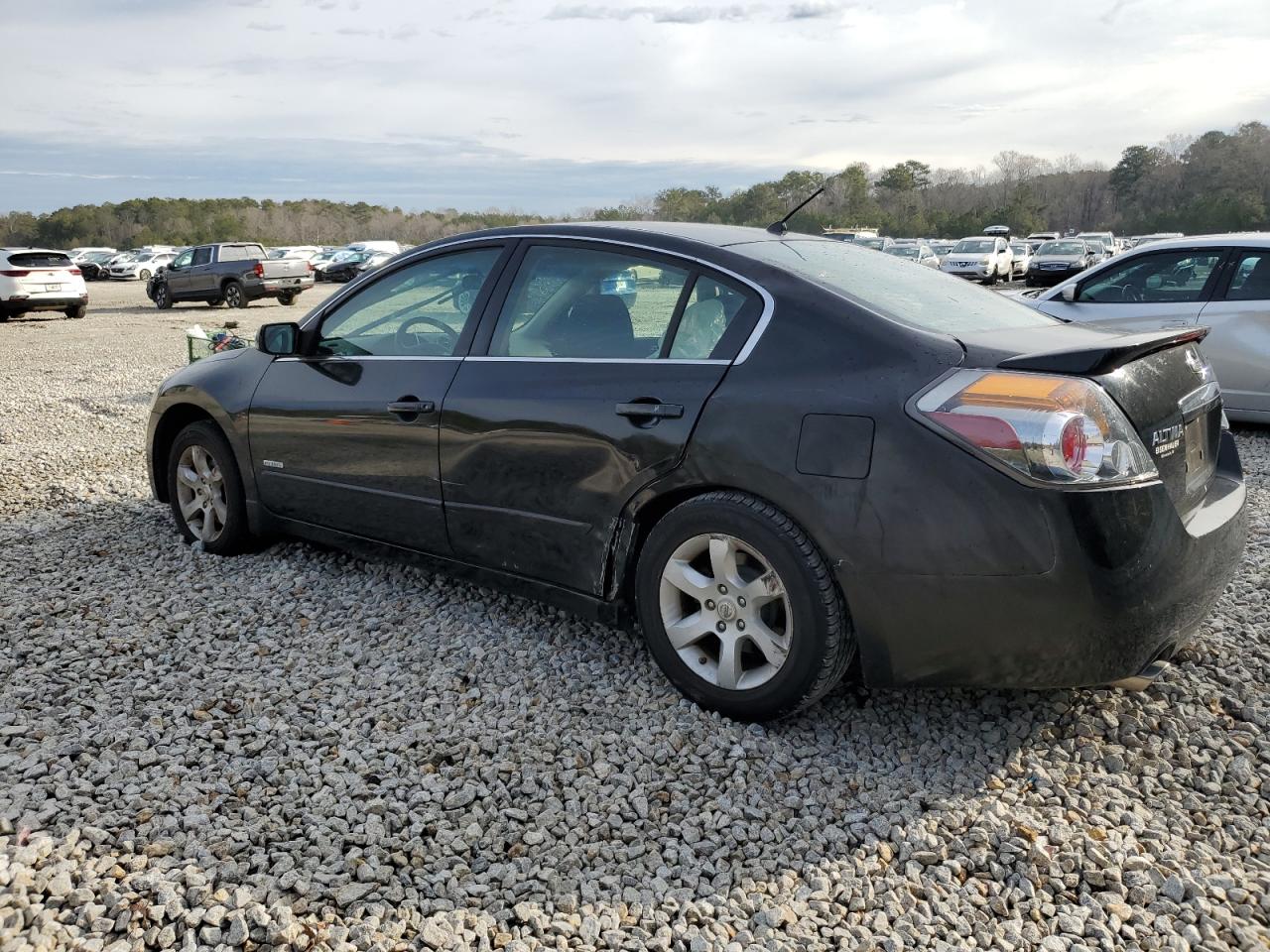 2009 Nissan Altima - Image 2