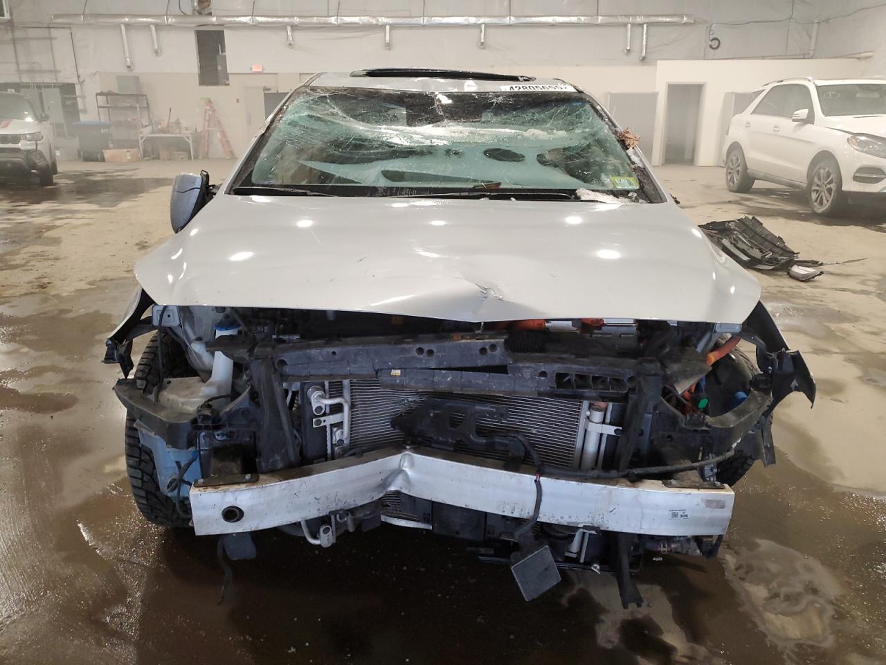 2020 Hyundai IONIQ - Image 5