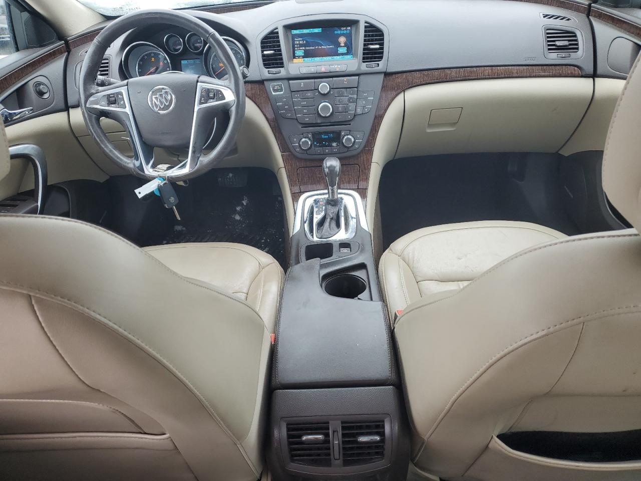2013 Buick Regal - Image 8