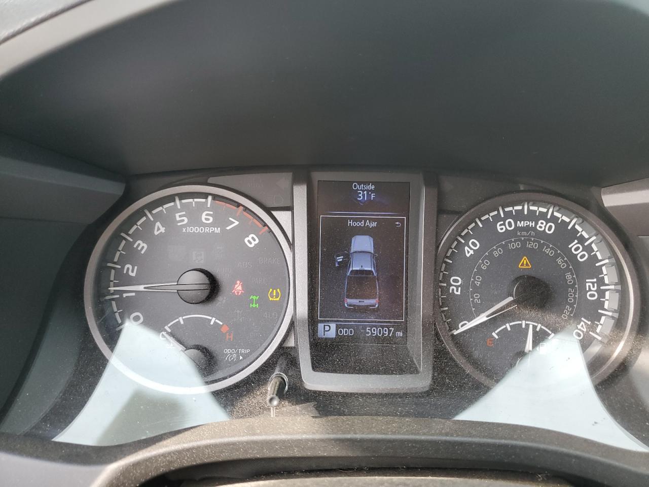2019 Toyota Tacoma - Image 9