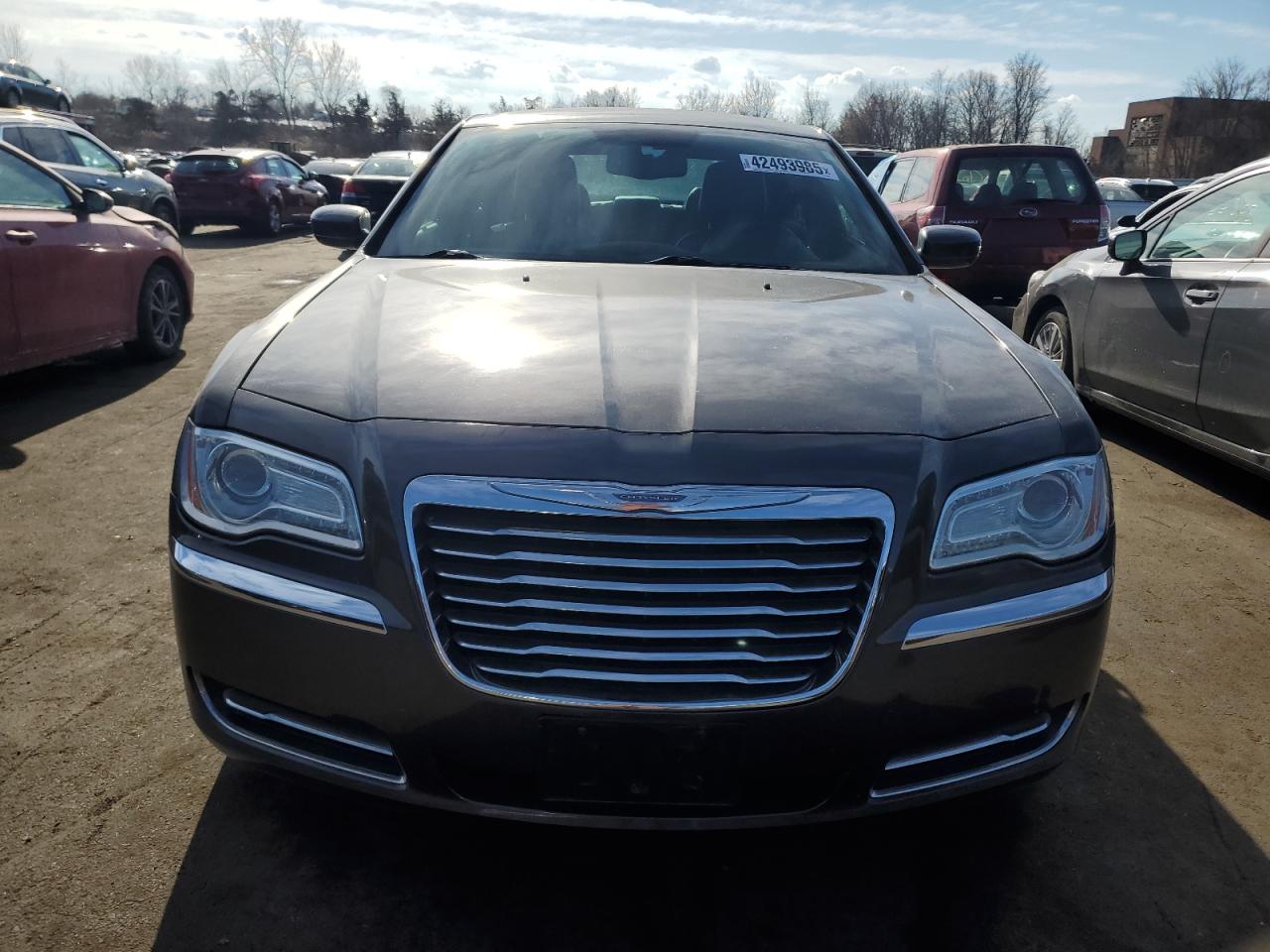 2014 Chrysler 300 - Image 5