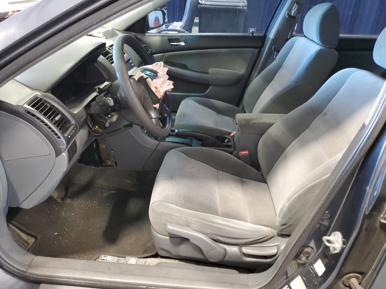 2005 Honda Accord - Image 7