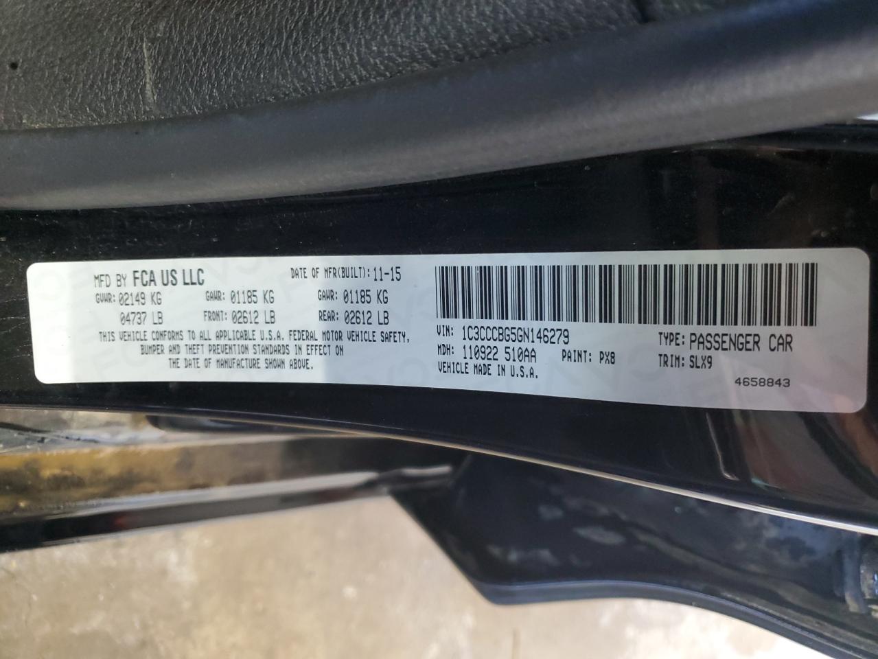 2016 Chrysler 200 - Image 12