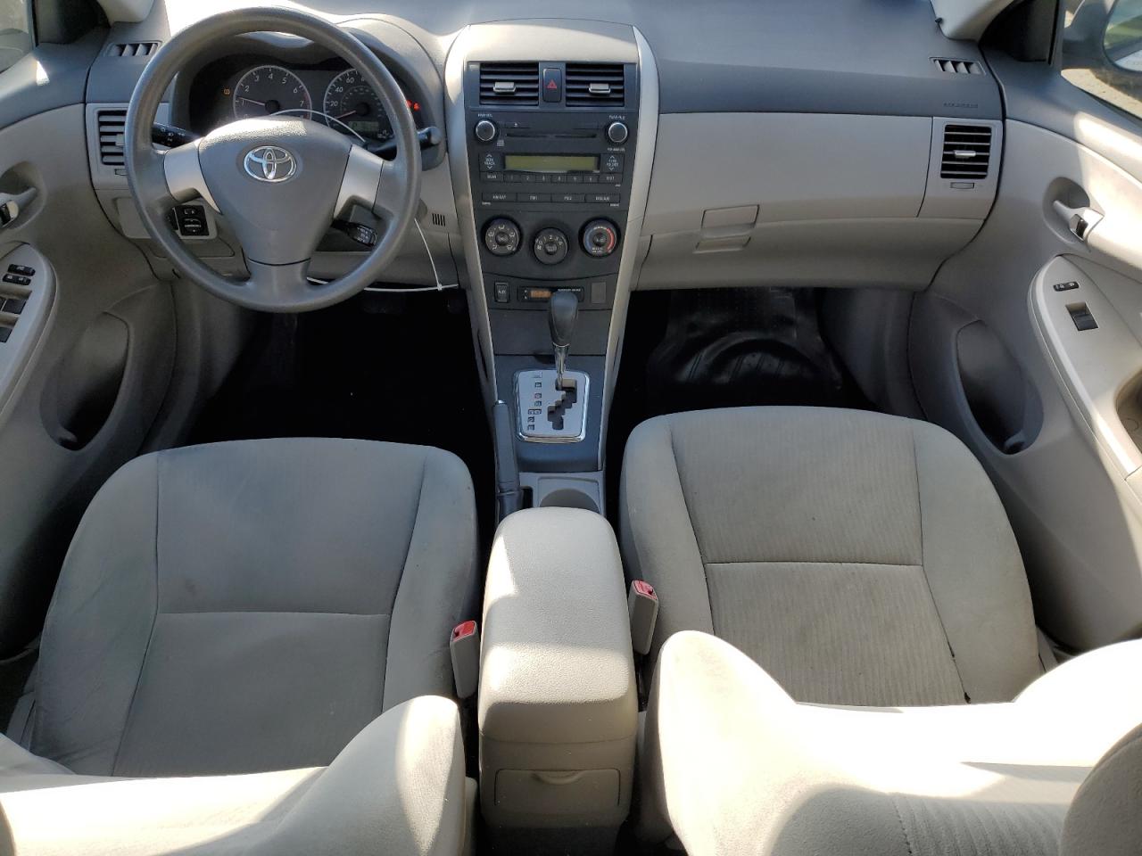 2010 Toyota Corolla - Image 8