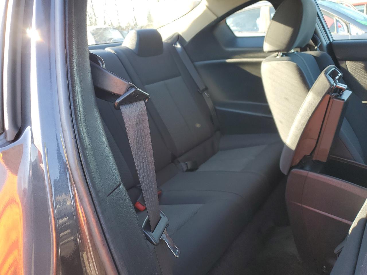 2009 Nissan Altima - Image 10